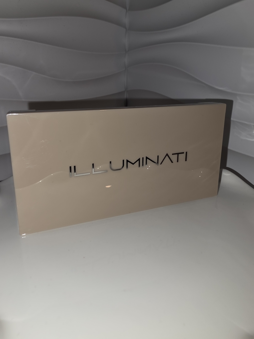Illuminati Bronzed Eyeshawdow Pallette
